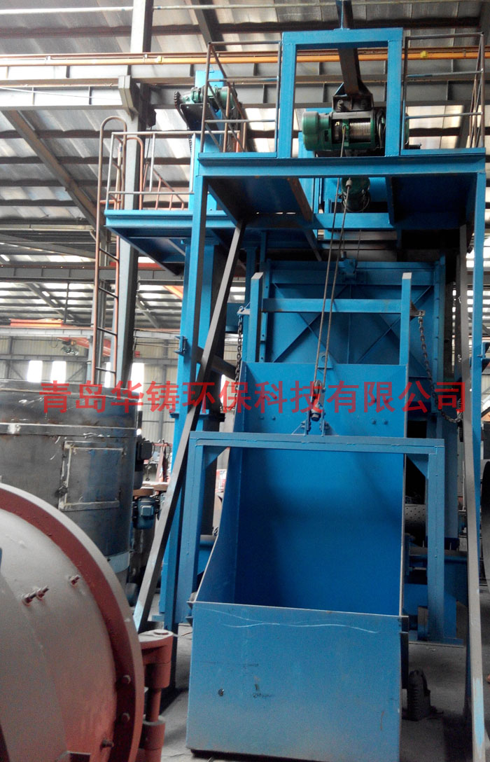 Q3210自動上料拋丸機(jī)圖 Q3210自動上料拋丸機(jī)圖